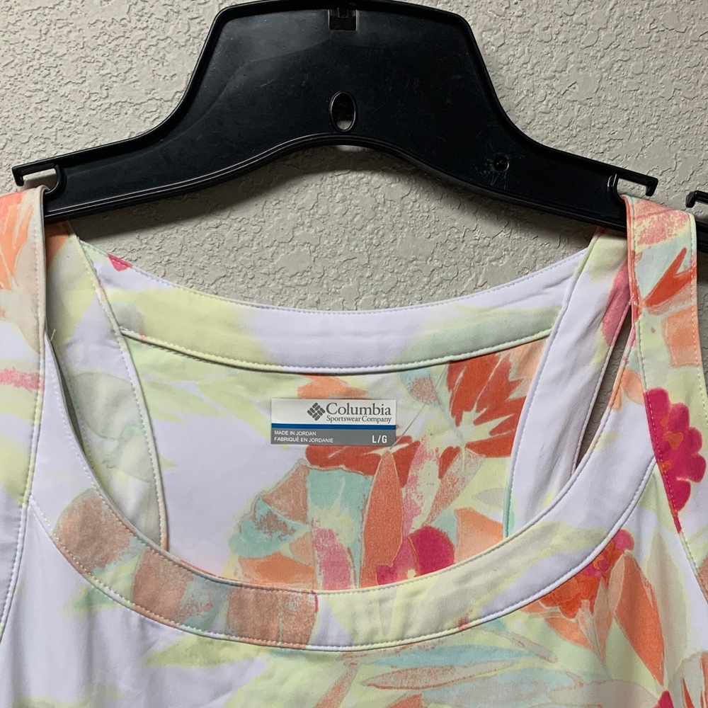 Columbia Tropical Print Tank and Shorts Set NWT - Picture 2 of 4